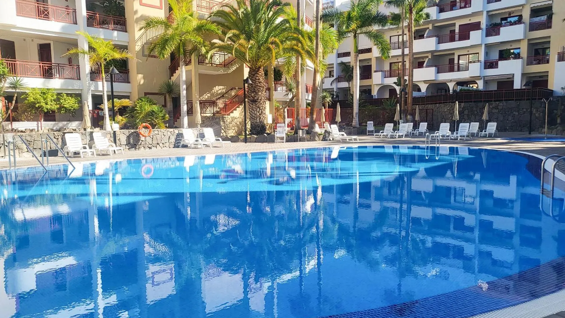 아파트 Oasis Palm Mar By Helloapartments
